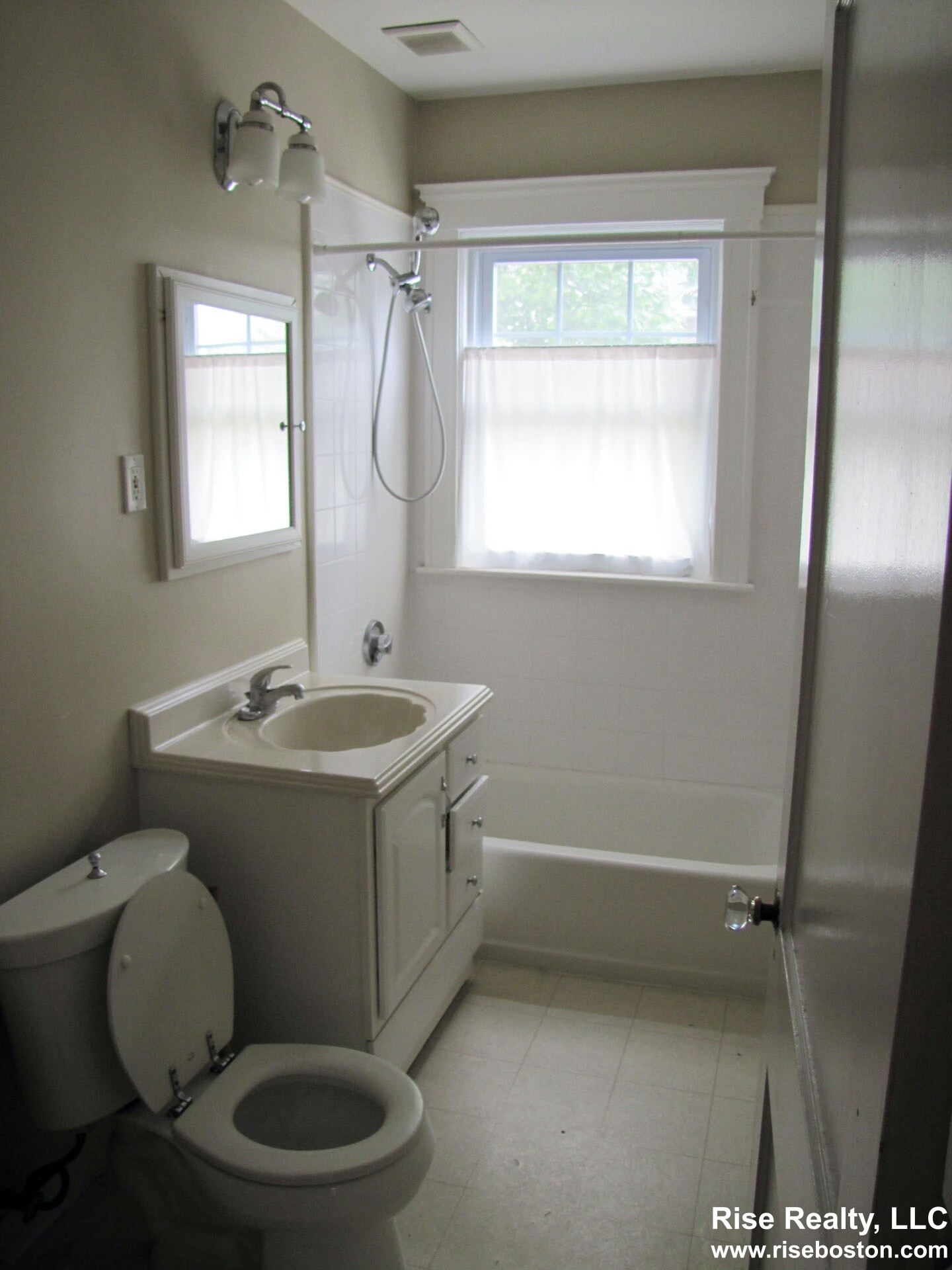 36 Gerald Rd, Brighton