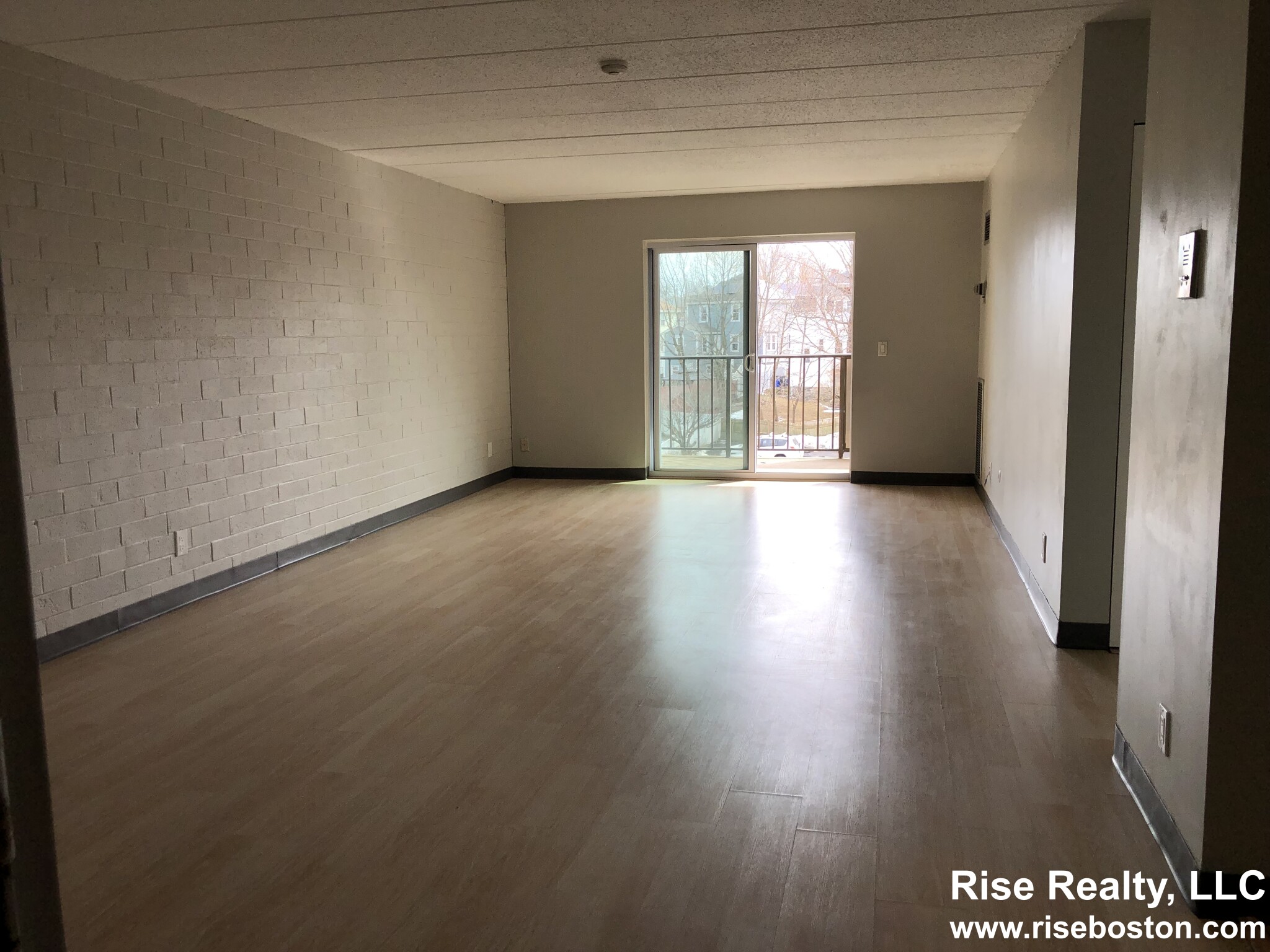 1 bed, 1 bath apartment for rent at 165 Quincy Shore Dr Unit C34, Quincy — photo 5 of 35