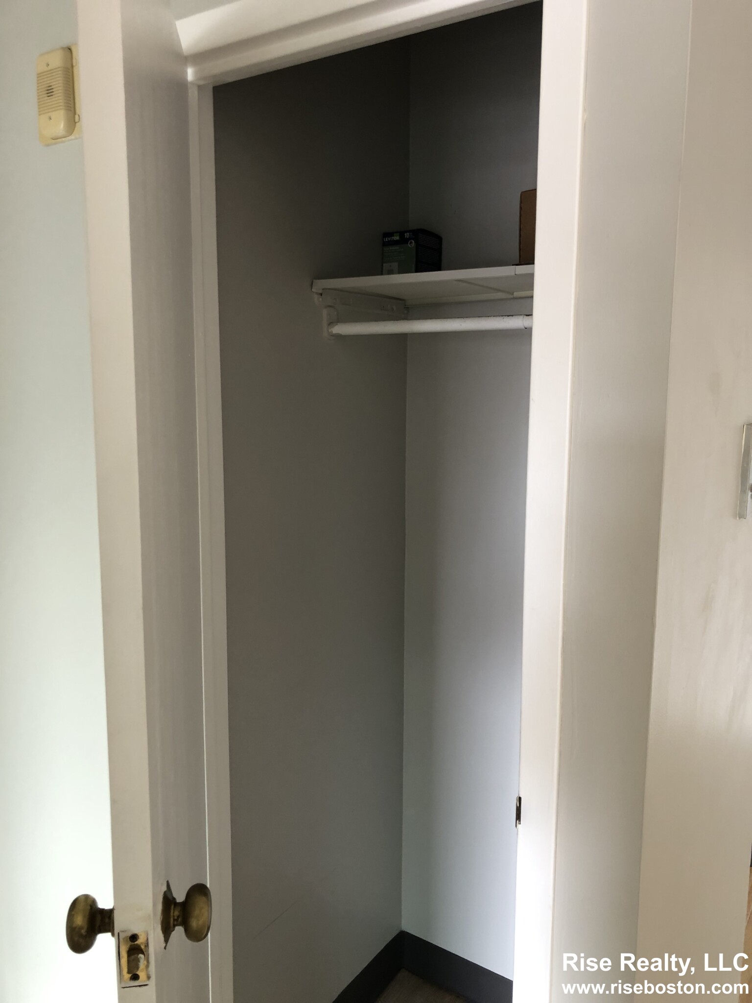 1 bed, 1 bath apartment for rent at 165 Quincy Shore Dr Unit C34, Quincy — photo 9 of 35