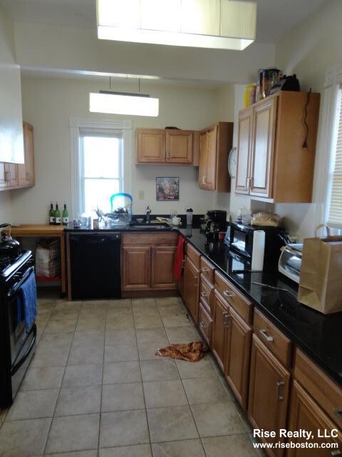 7 Washburn, Brookline