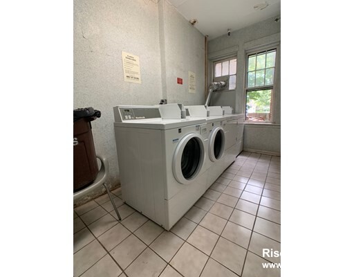 249 Chestnut Hill Ave, Brighton