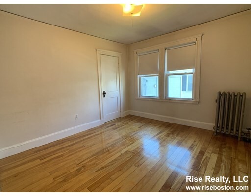 249 Chestnut Hill Ave, Brighton