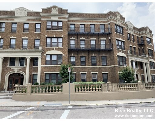 32 Sidlaw Rd, Brighton