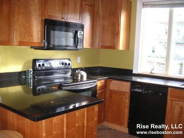 27R Albion St, Spring Hill