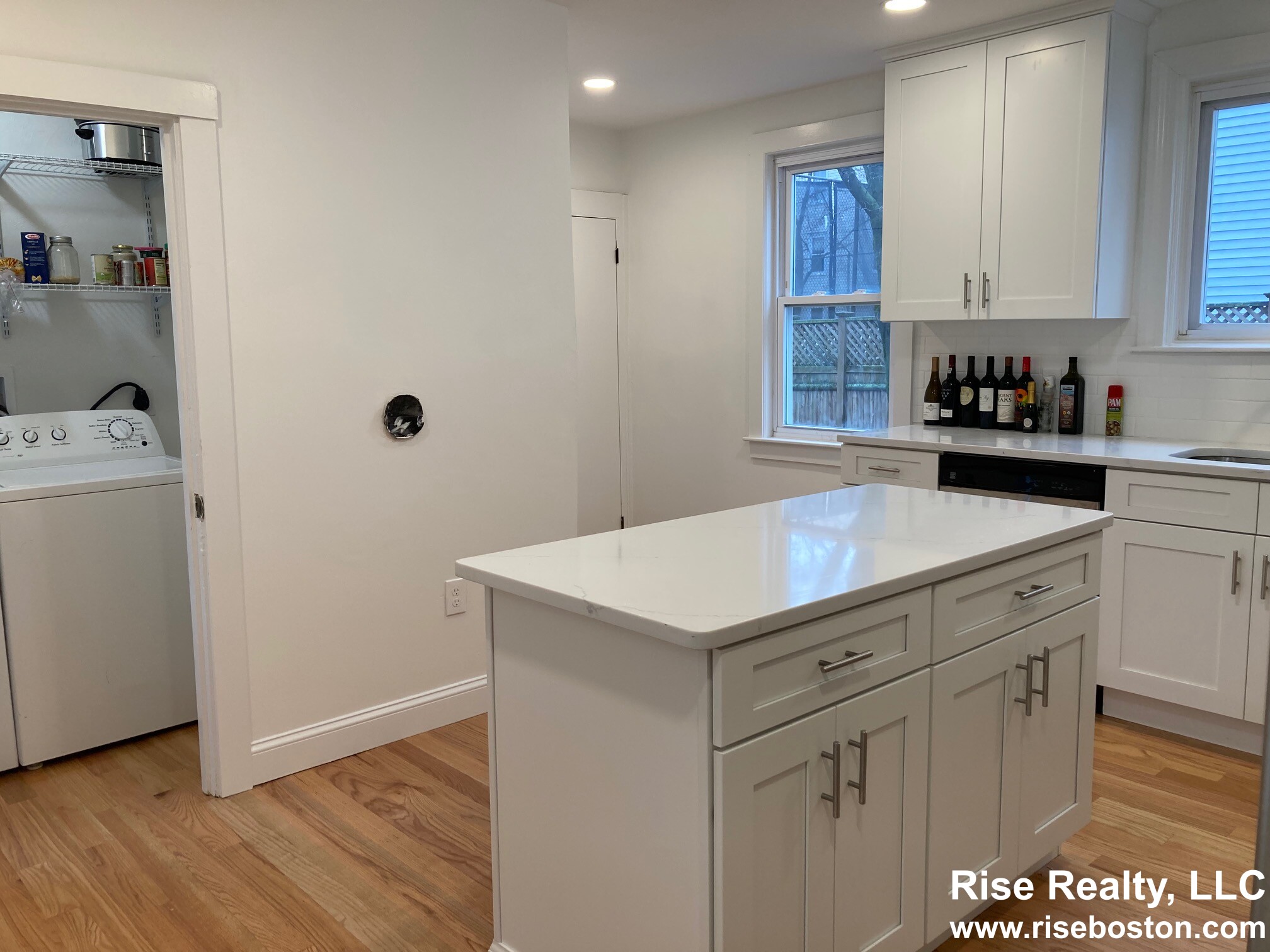 216 Norfolk St, Central Square