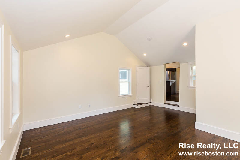 71 Orchard St, Malden