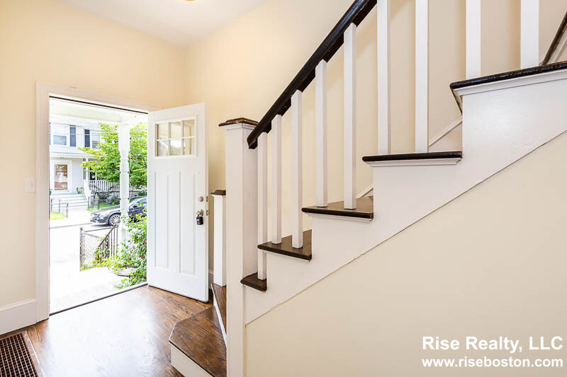 71 Orchard St, Malden