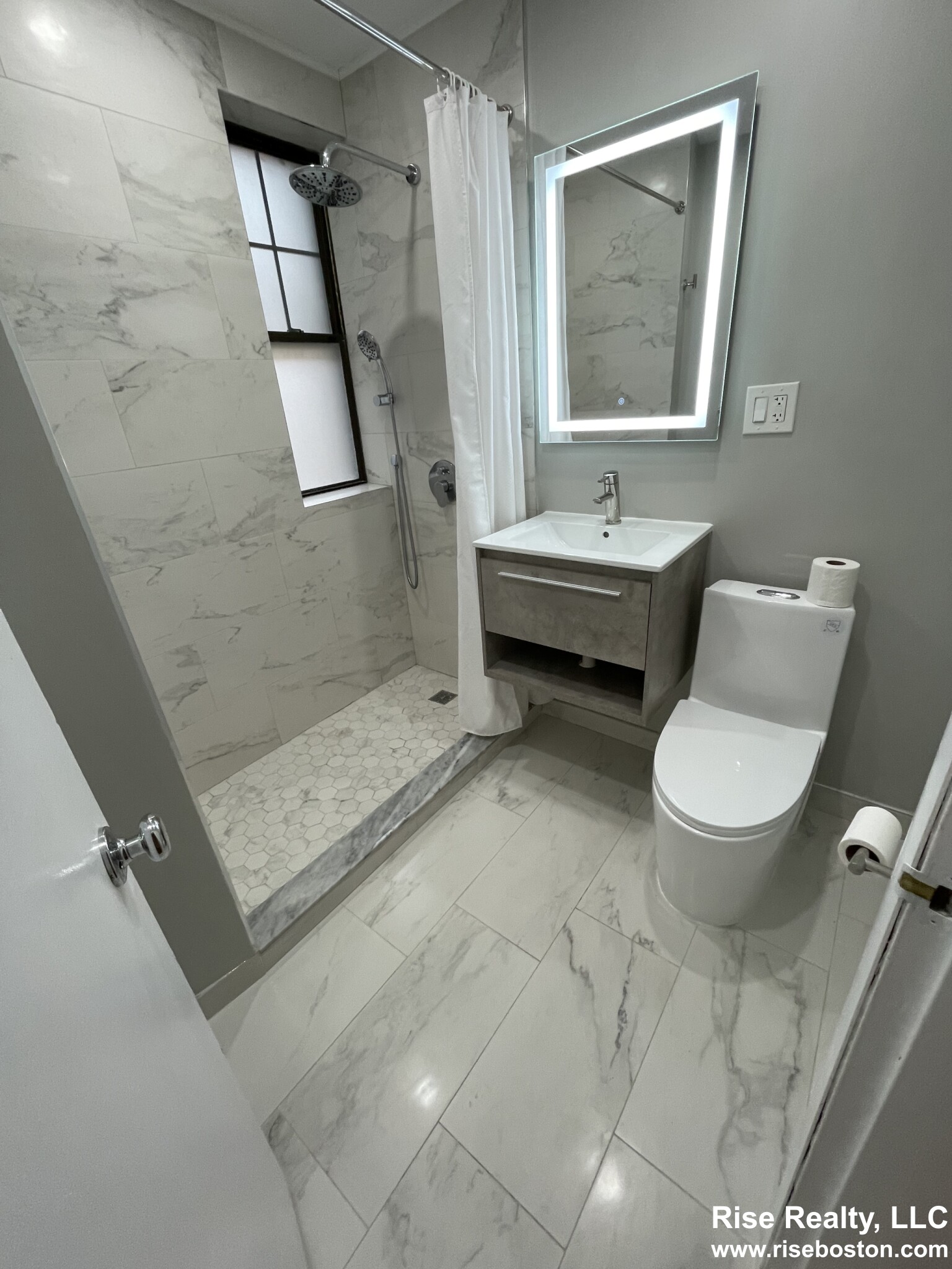 370 Chestnut Hill Ave, Brighton