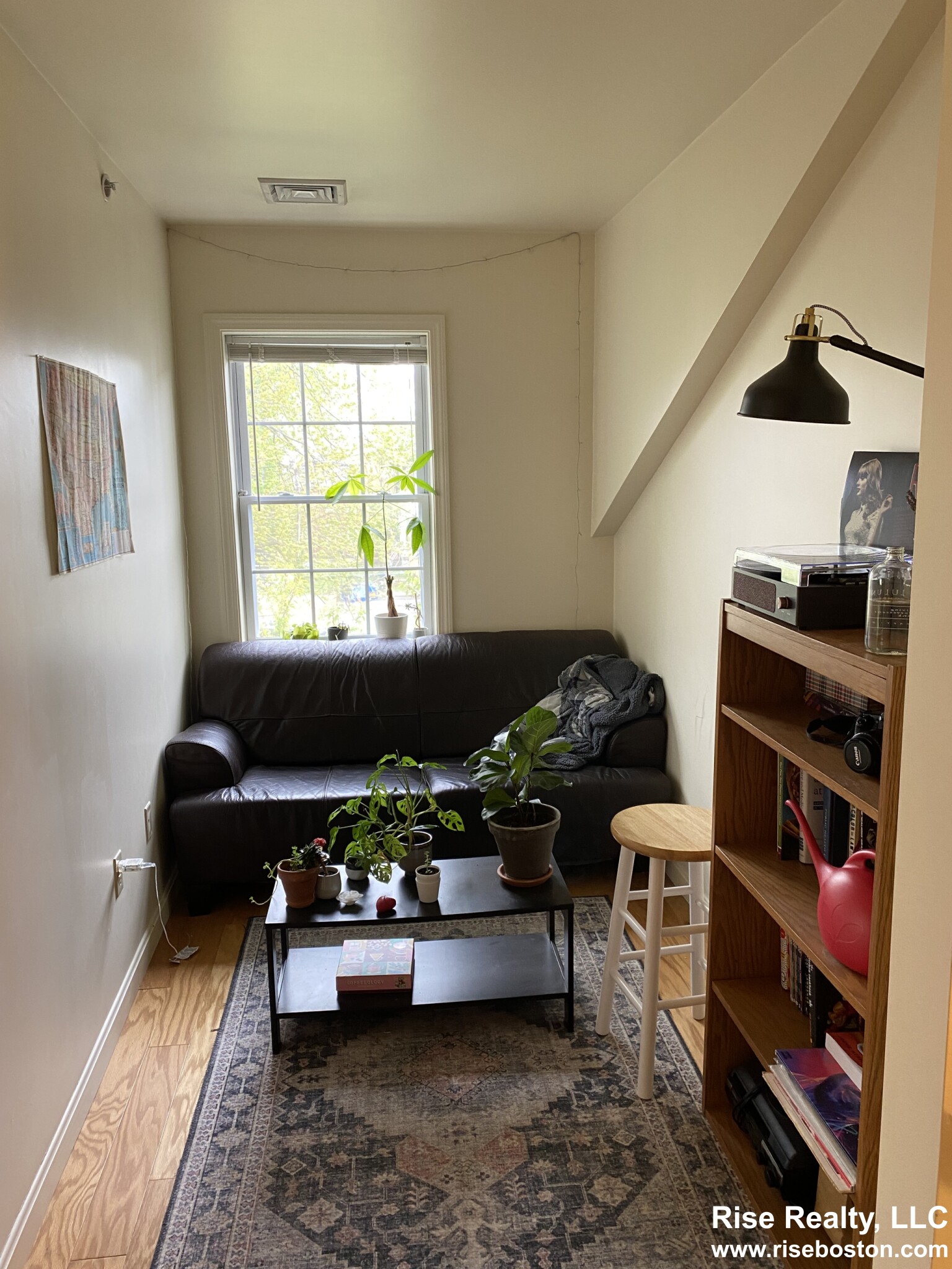 36B Raymond St, Allston