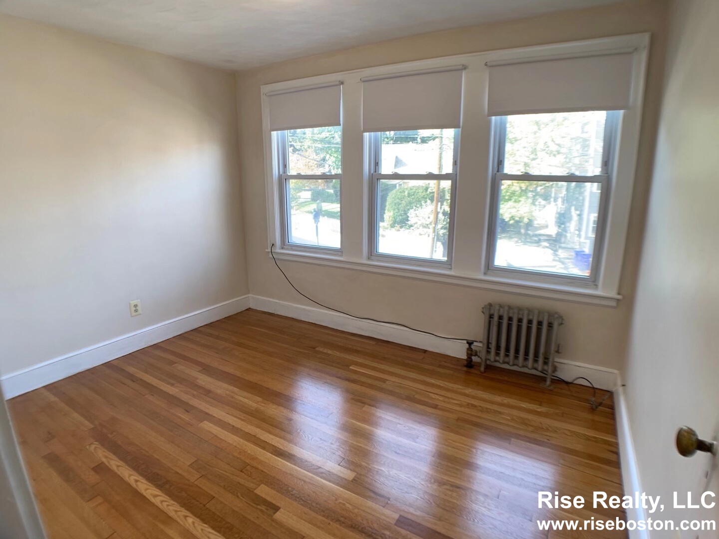 19 Woodstock Ave, Brighton