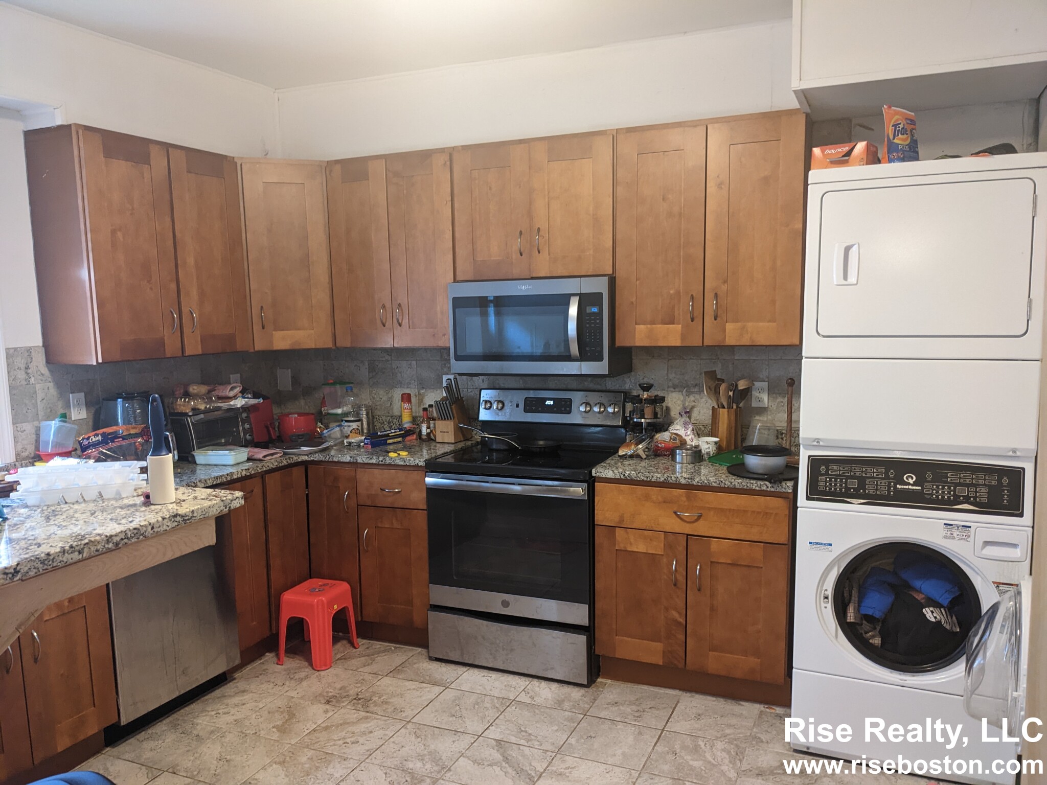 6 Bickford Ave, Mission Hill