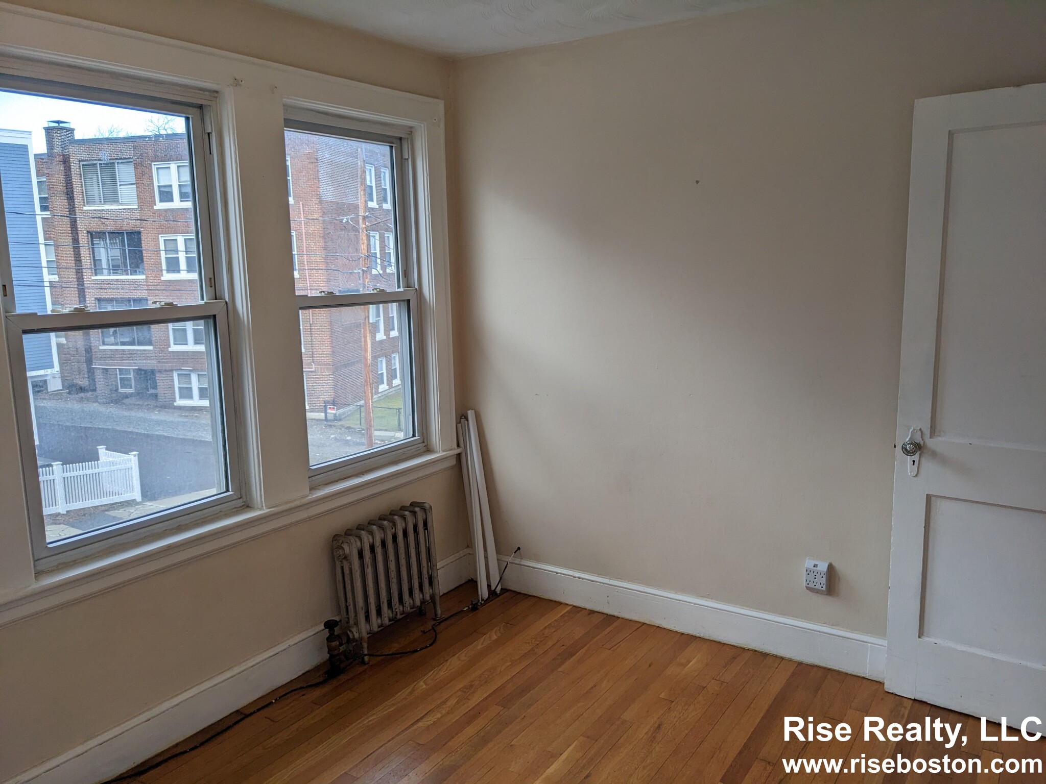 19 Woodstock Ave, Brighton