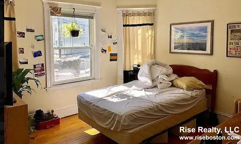 331 Faneuil St, Brighton