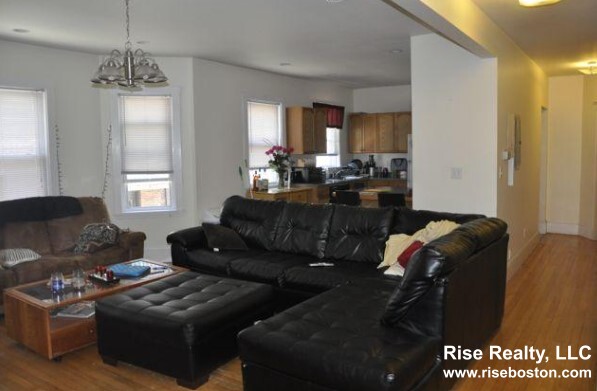 335 Faneuil St, Brighton