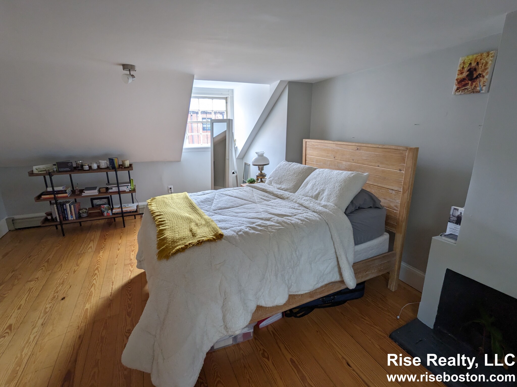 22 Fayette St, Back Bay