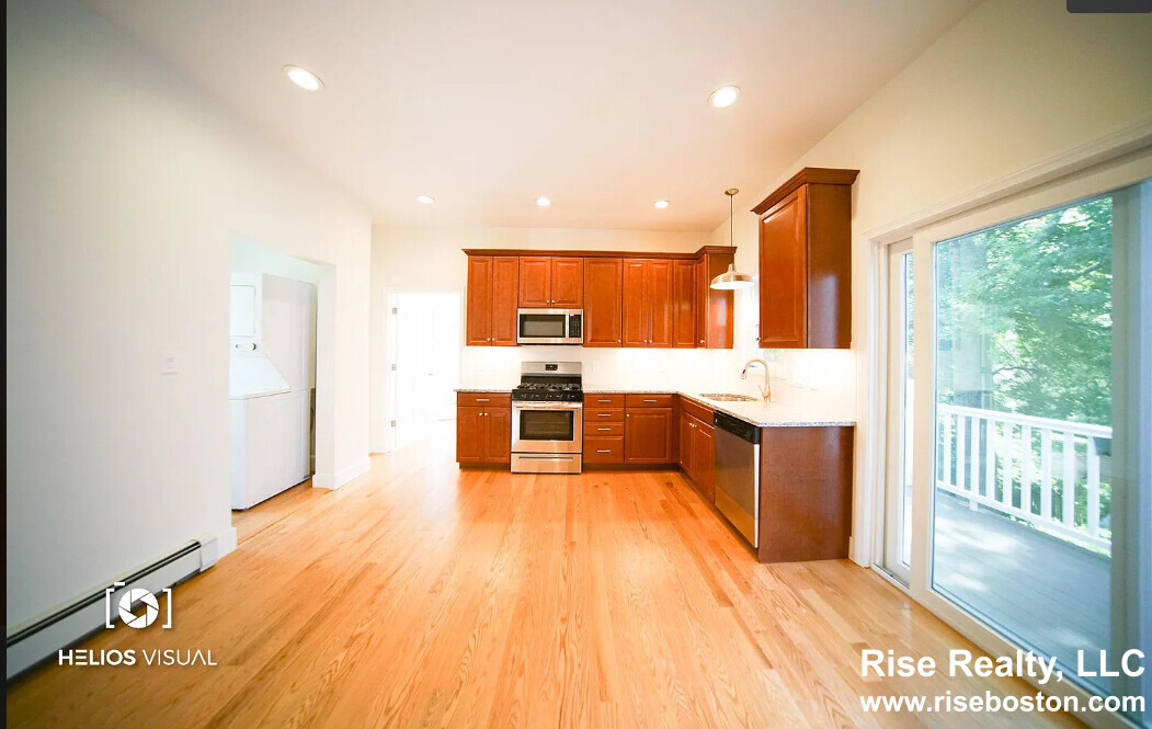 48 Cameron Ave, Teele Square