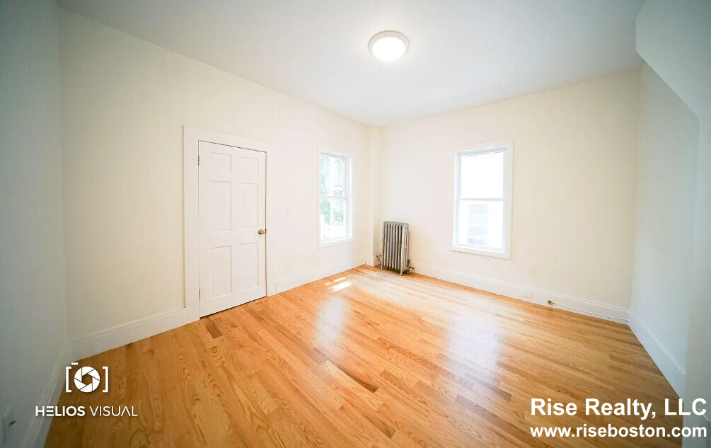 48 Cameron Ave, Teele Square