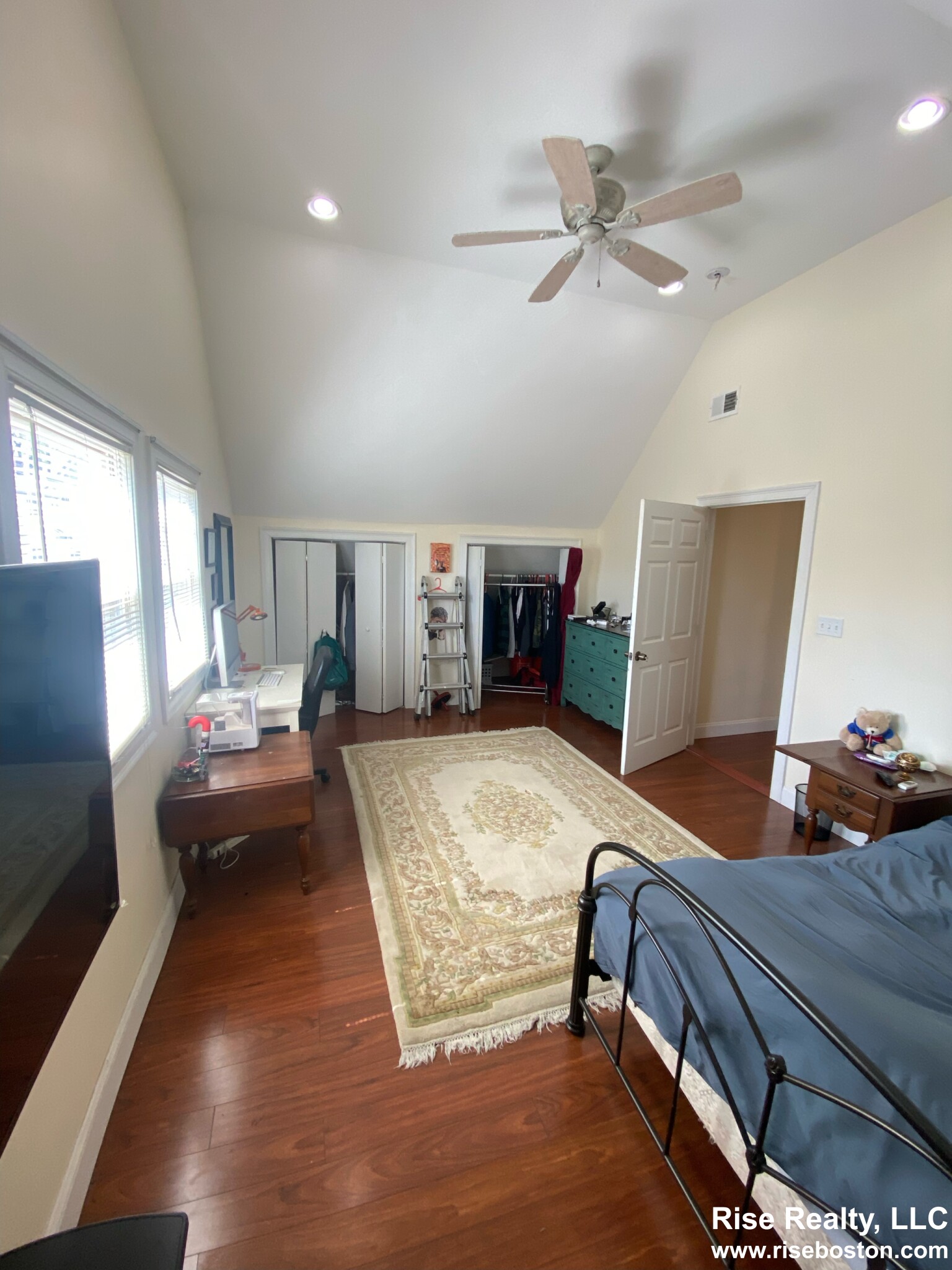 38 Whiting St, Roxbury