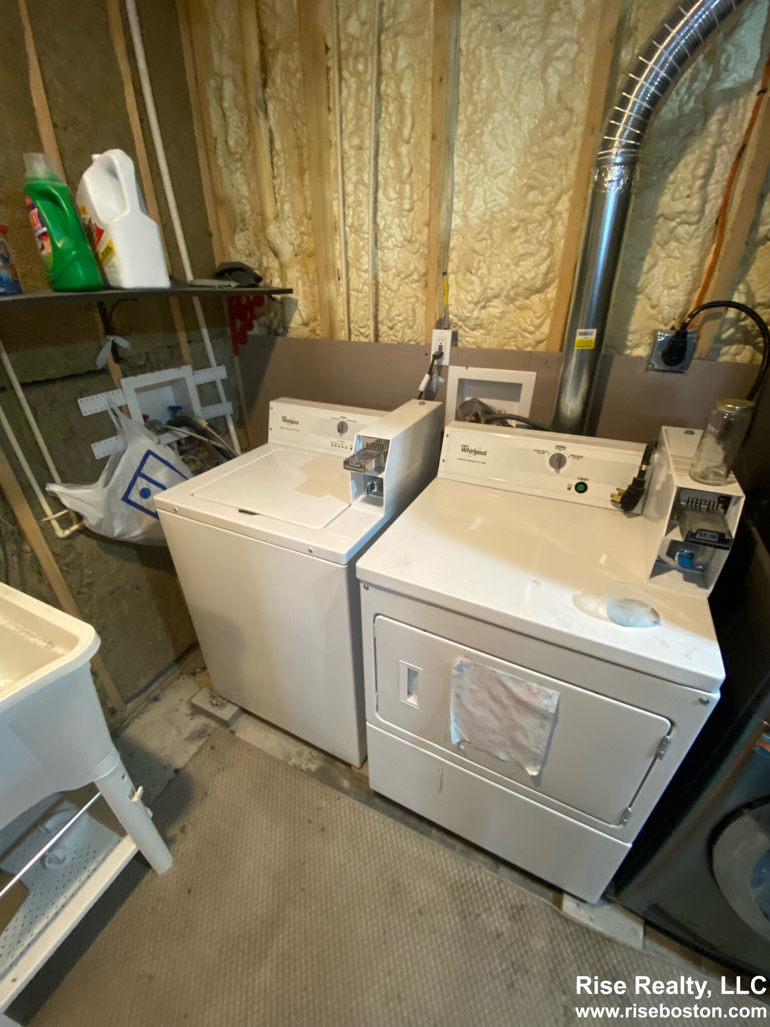 38 Whiting St, Roxbury