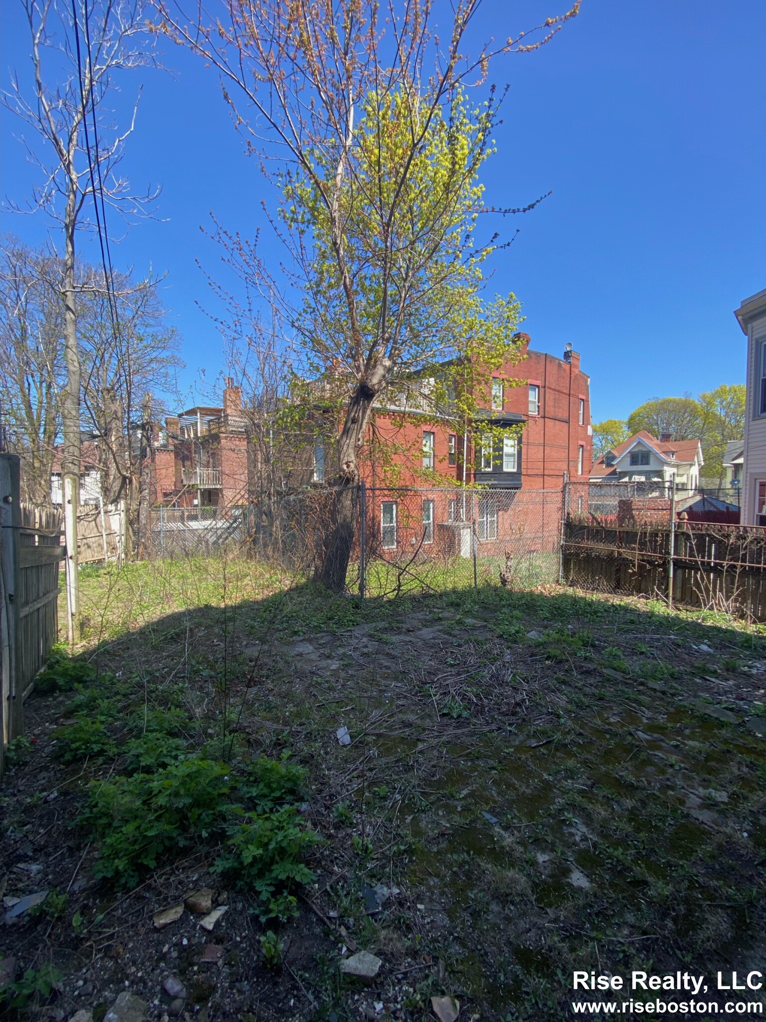 38 Whiting St, Roxbury