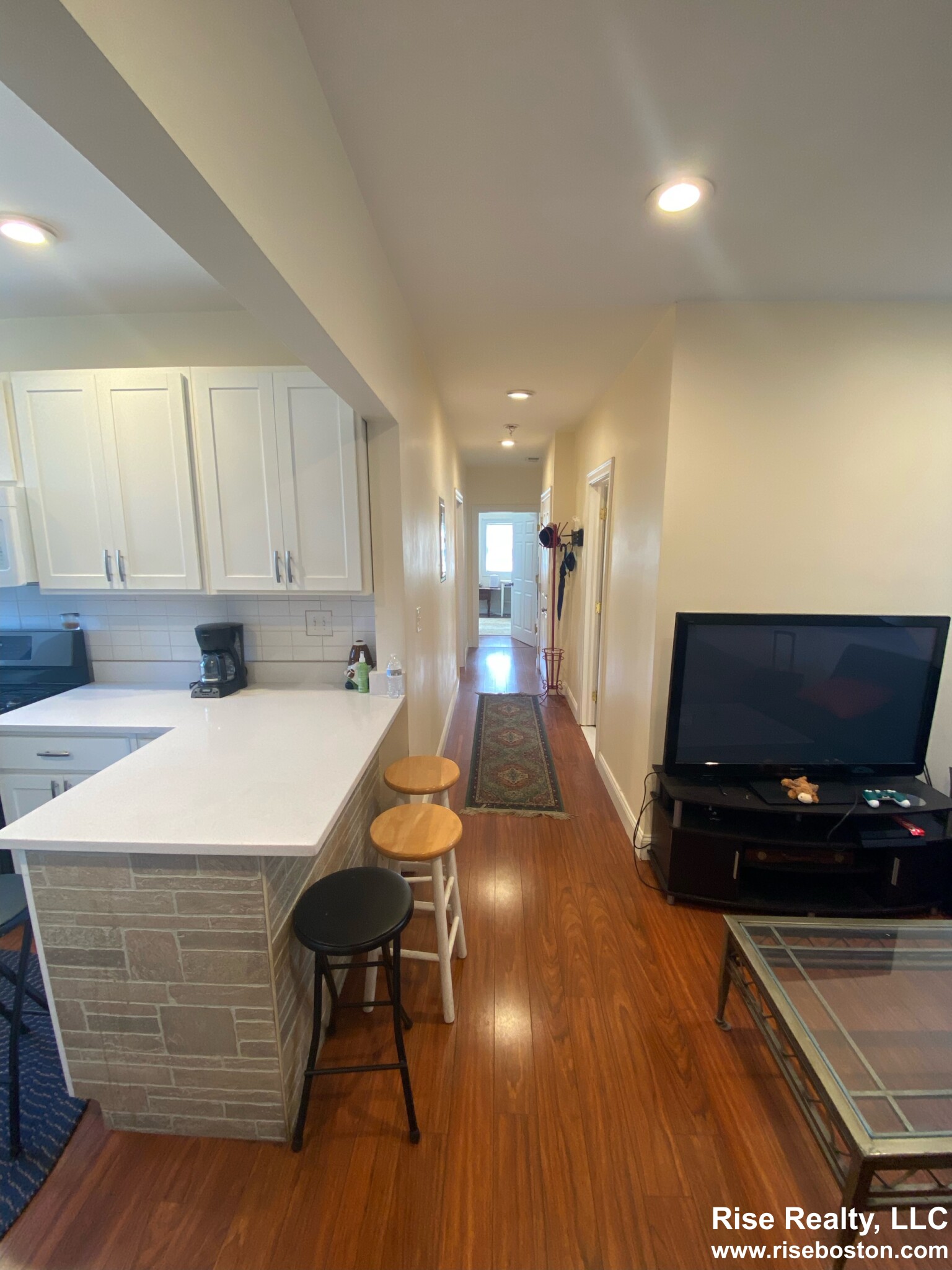 38 Whiting St, Roxbury