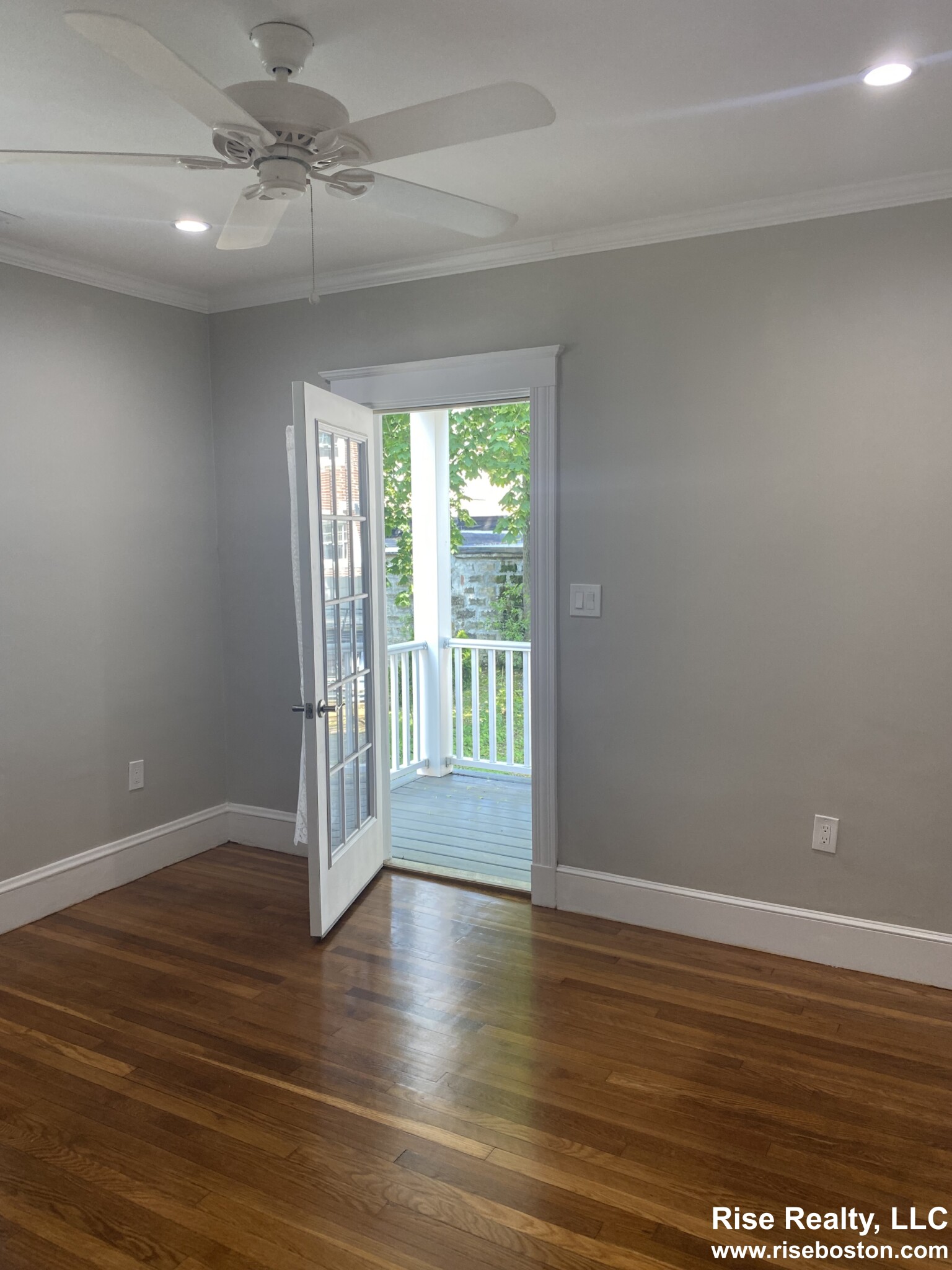 68 Manet, Chestnut Hill