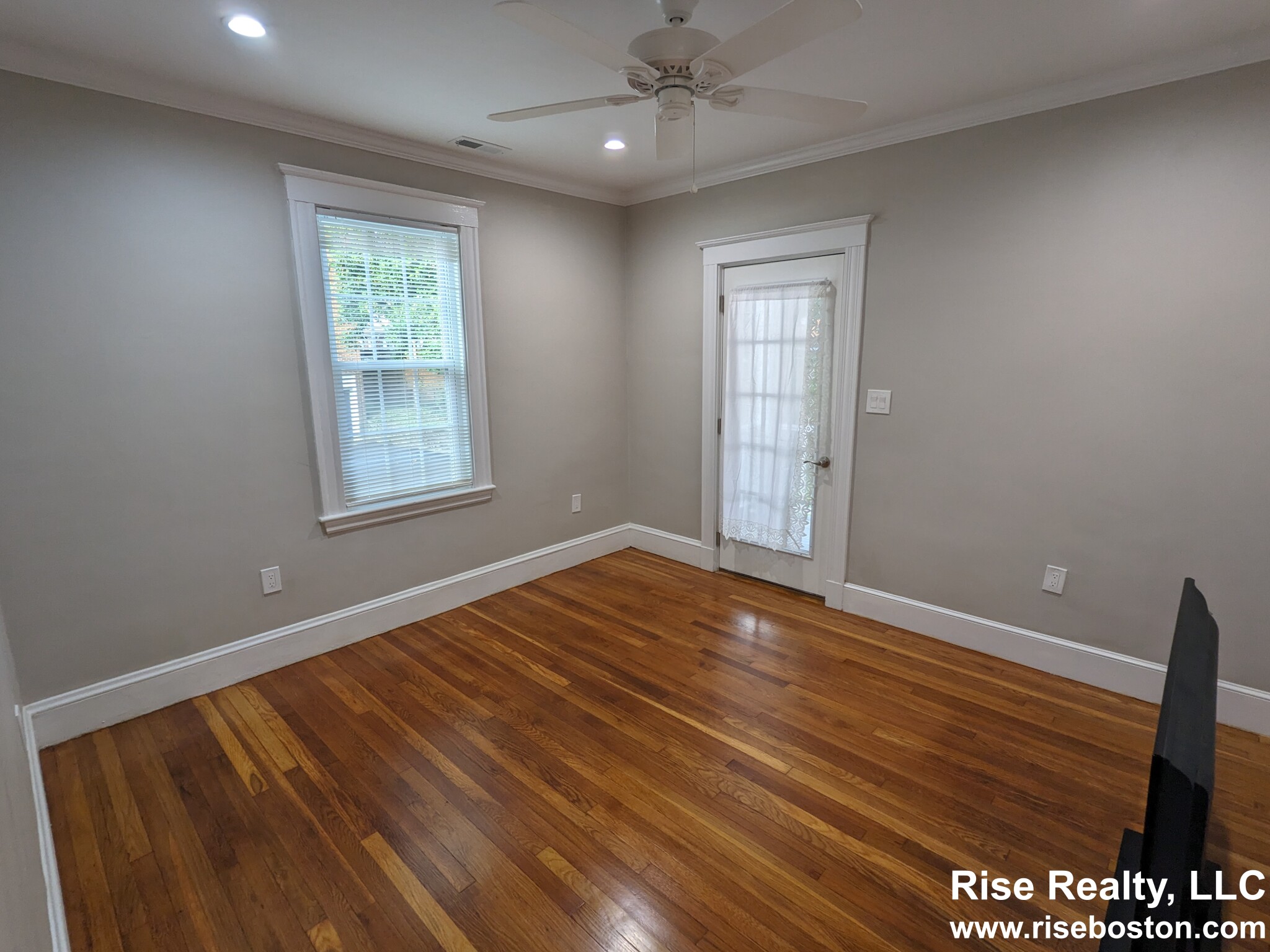 68 Manet, Chestnut Hill