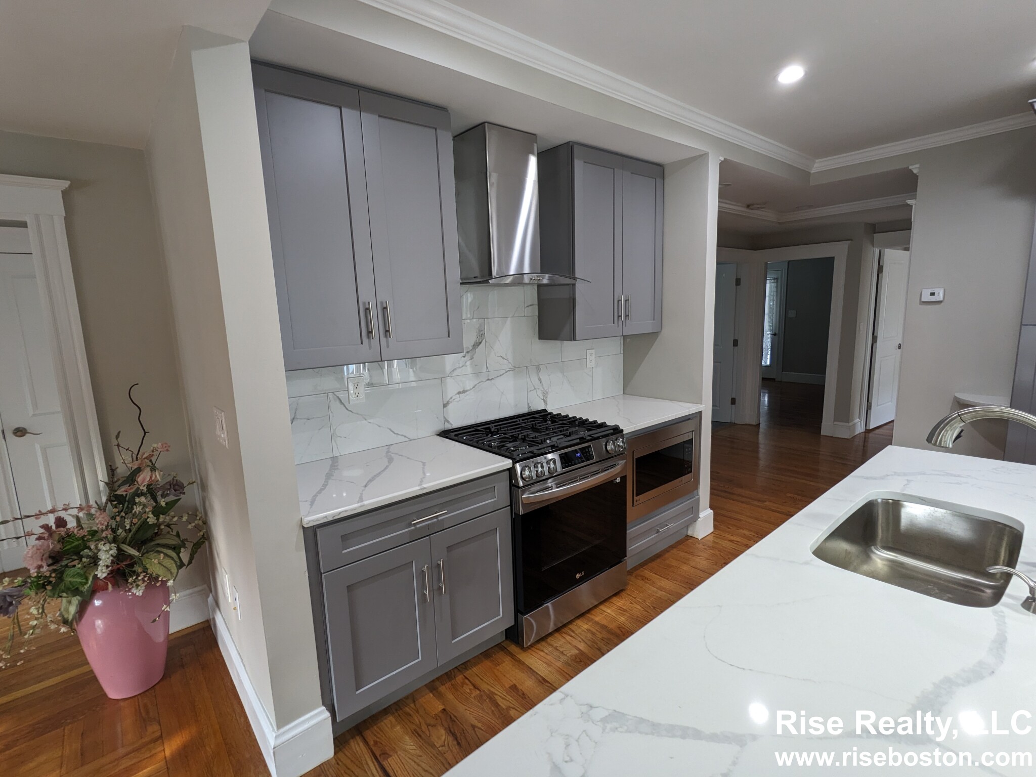 68 Manet, Chestnut Hill