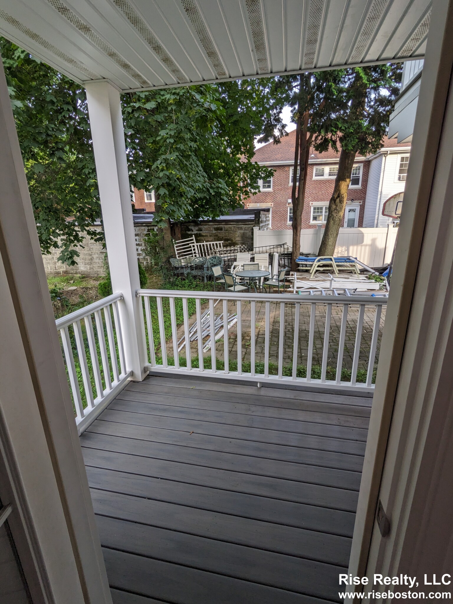 68 Manet, Chestnut Hill