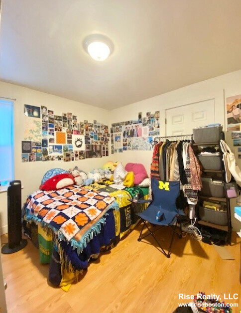 2 Shepherd Ave, Mission Hill