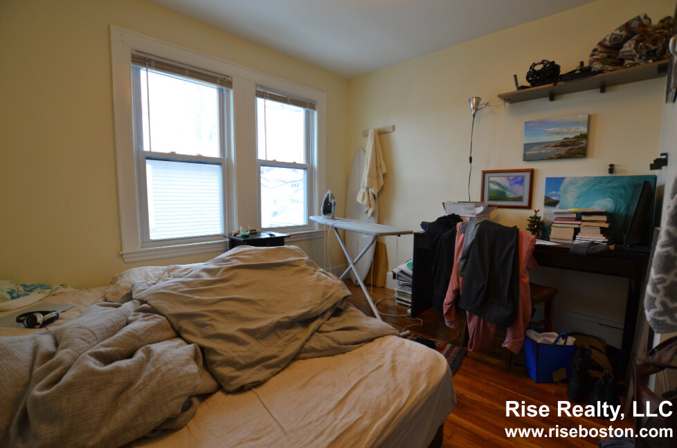 7 Donnybrook Rd, Brighton