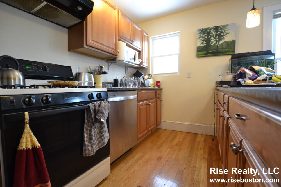 7 Donnybrook Rd, Brighton