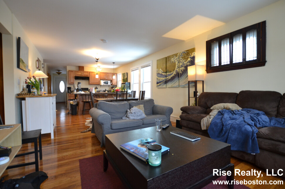 7 Donnybrook Rd, Brighton