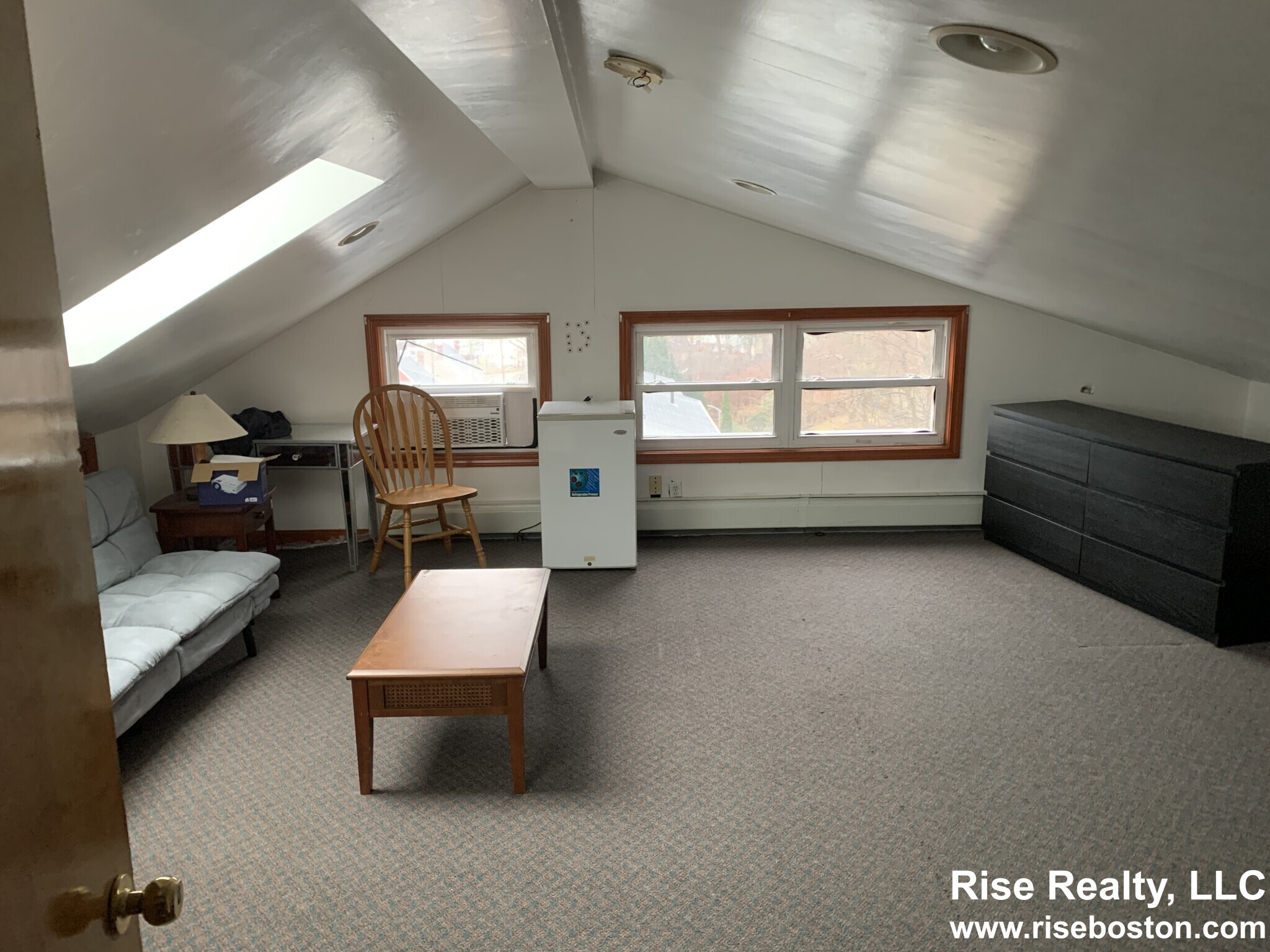 42 Gerrish St, Oak Square