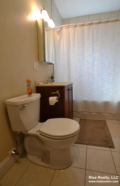 73 Leicester St, Oak Square