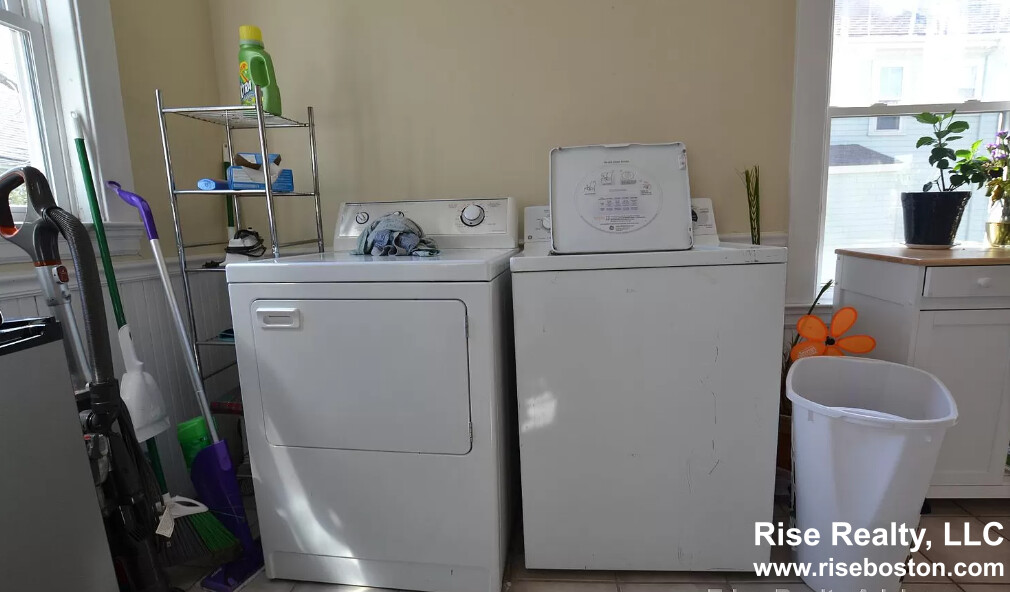 73 Leicester St, Oak Square