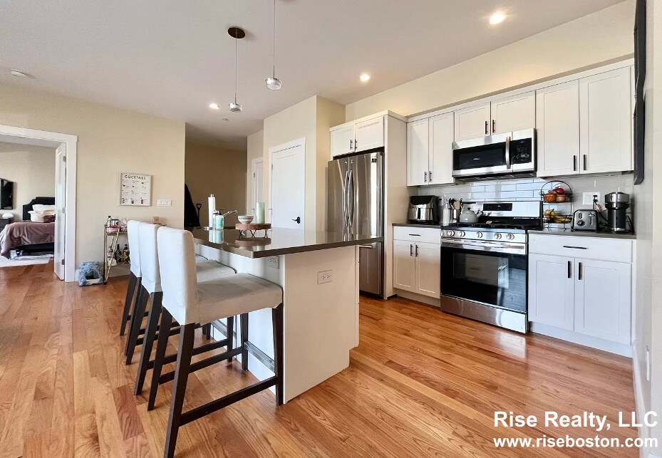 9 Glencoe St, Oak Square