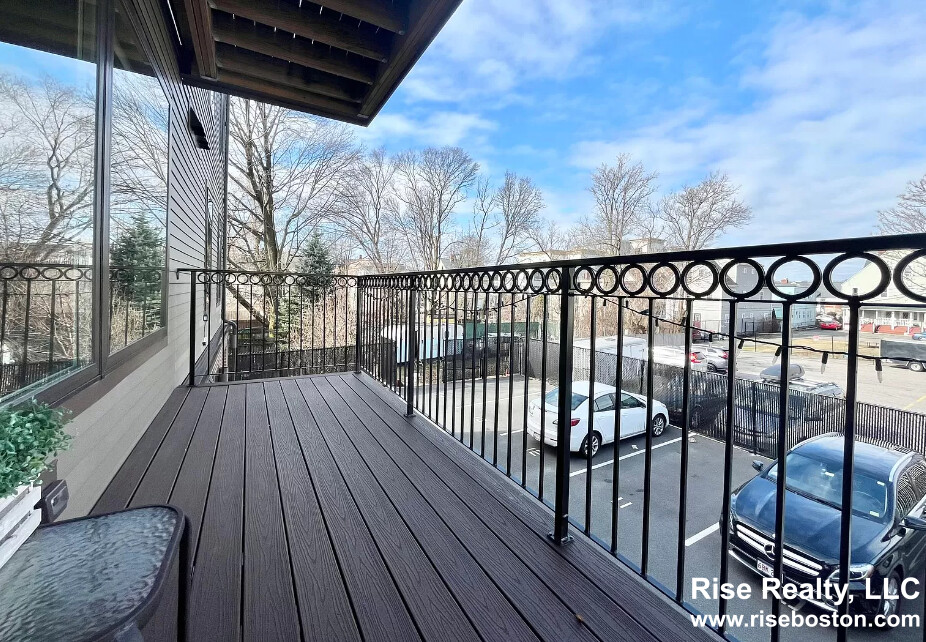 9 Glencoe St, Oak Square