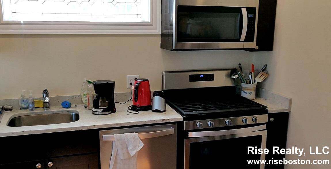 1 Glenley Ter, Brighton