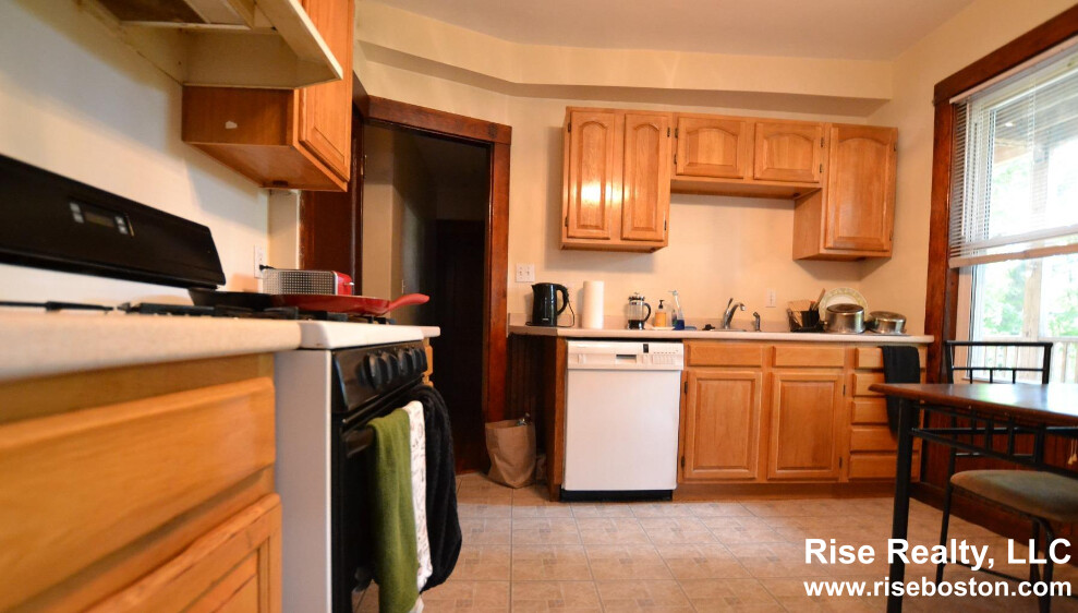 19 Turner St, Oak Square