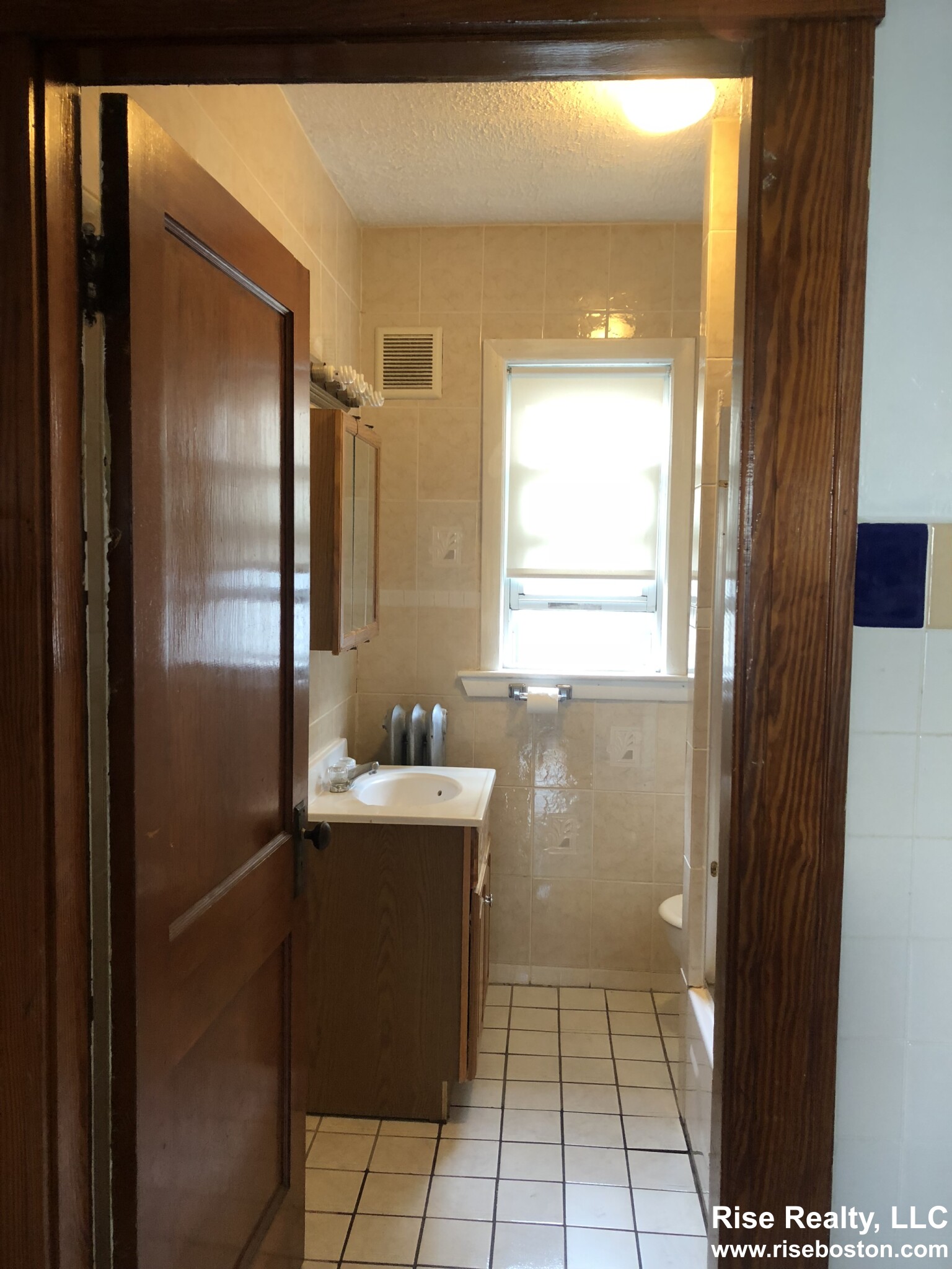 349 Granite St, Quincy