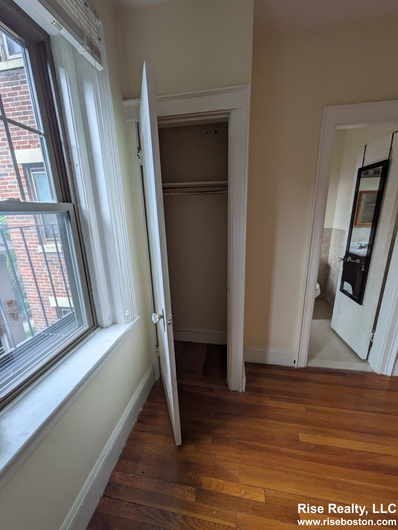 247 Chestnut Hill Ave, Brighton