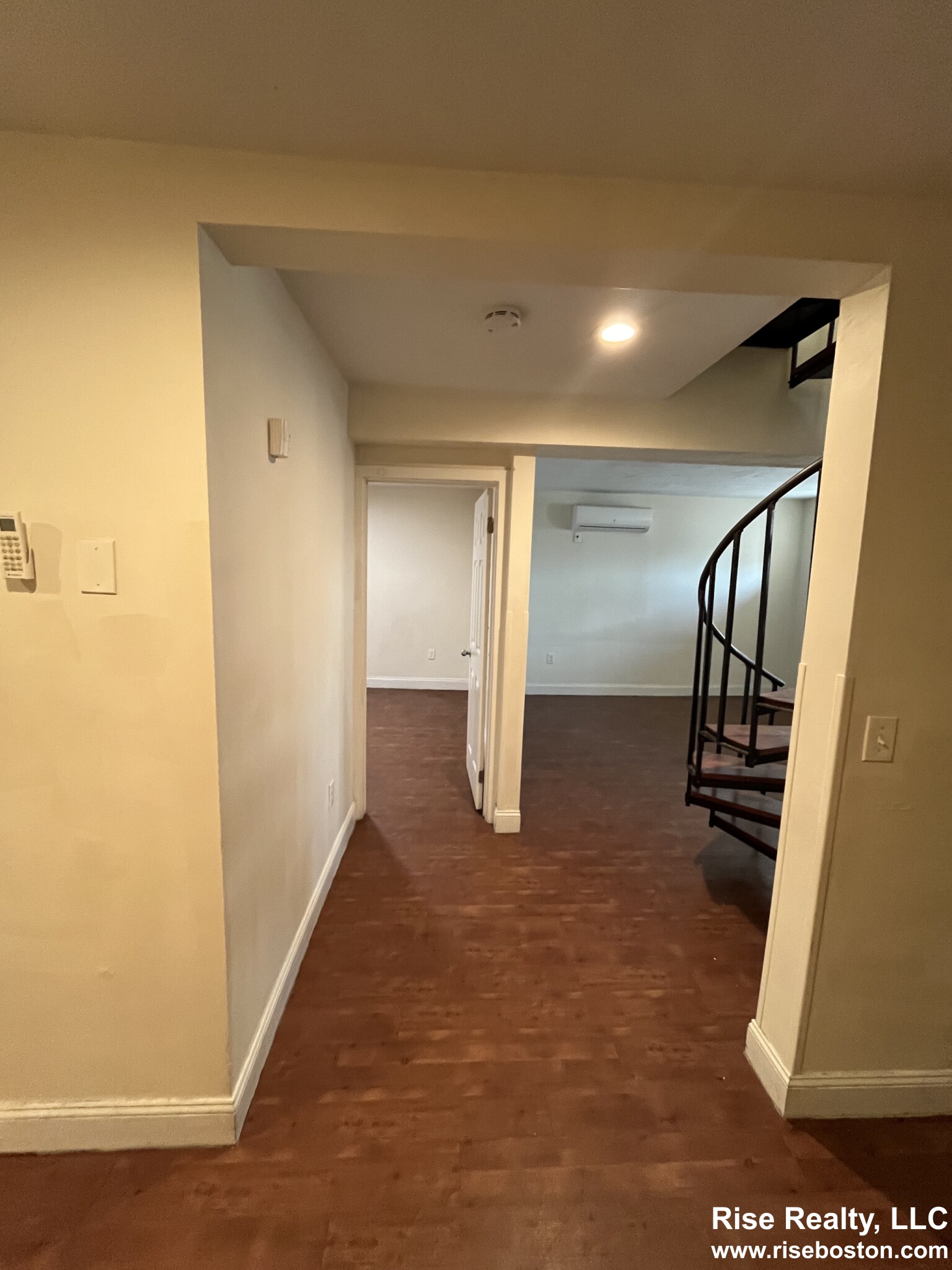 13 Ruggles St, Roxbury