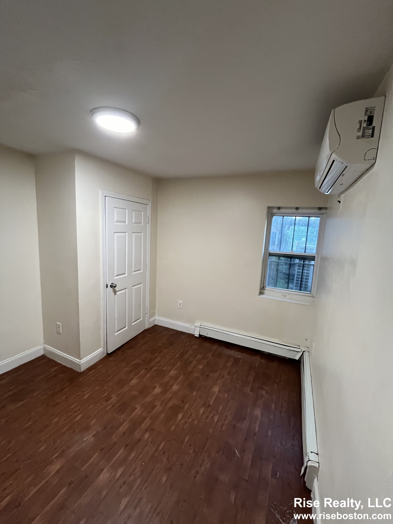 13 Ruggles St, Roxbury