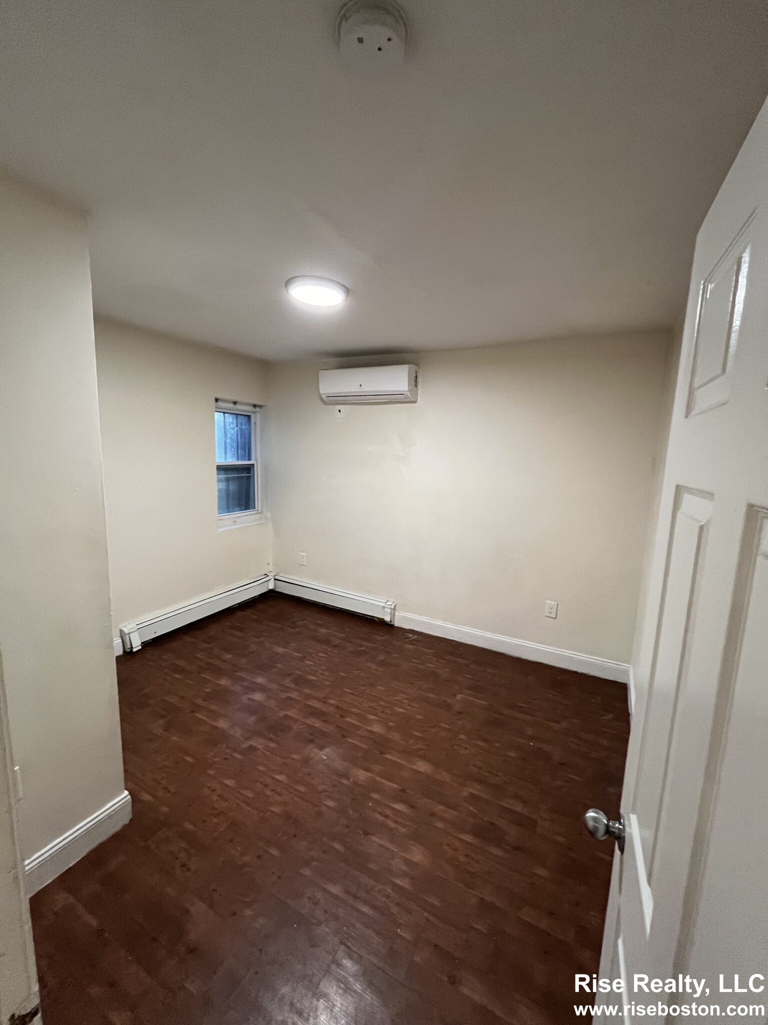 13 Ruggles St, Roxbury