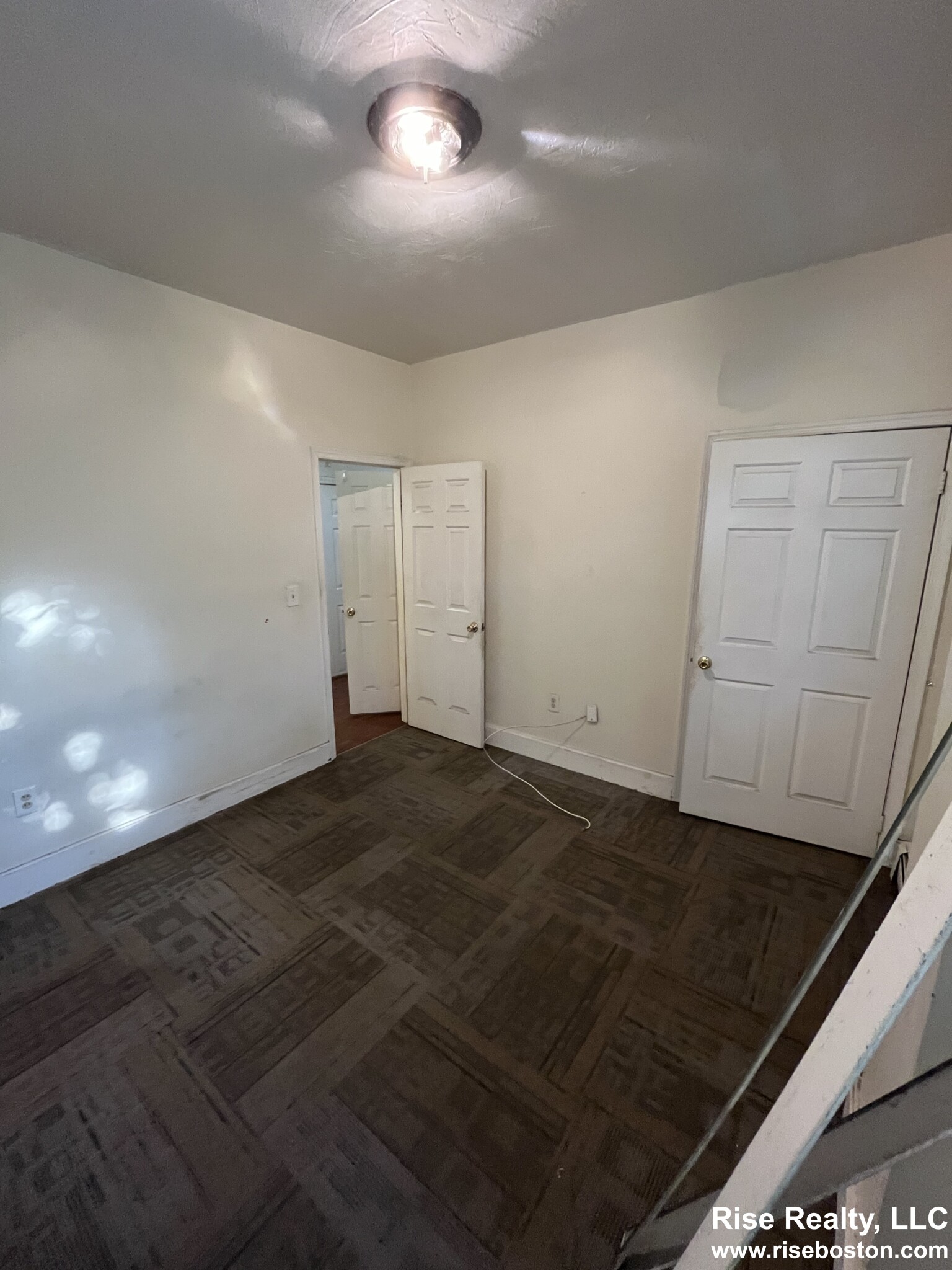 15 Ruggles St, Roxbury