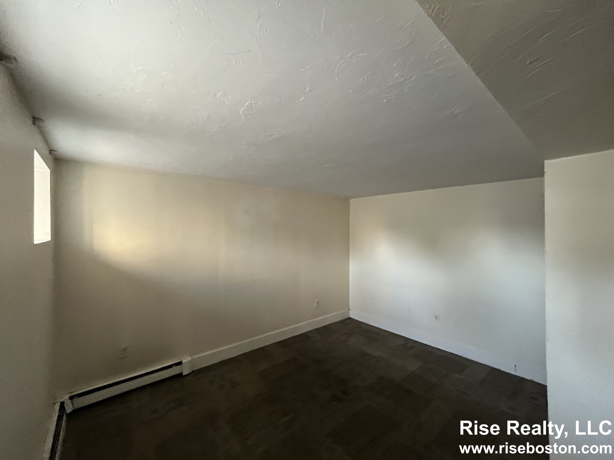 15 Ruggles St, Roxbury