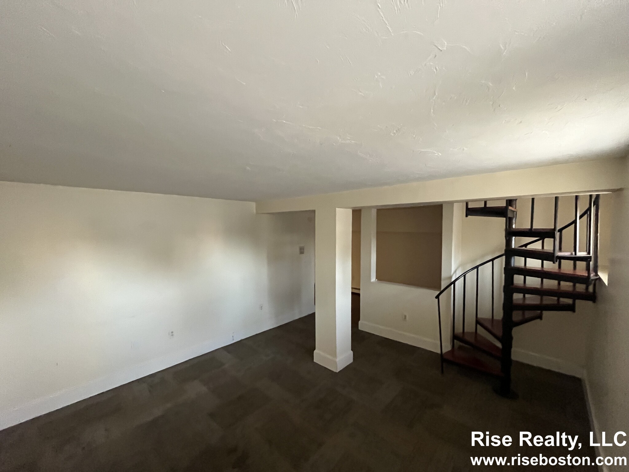 15 Ruggles St, Roxbury