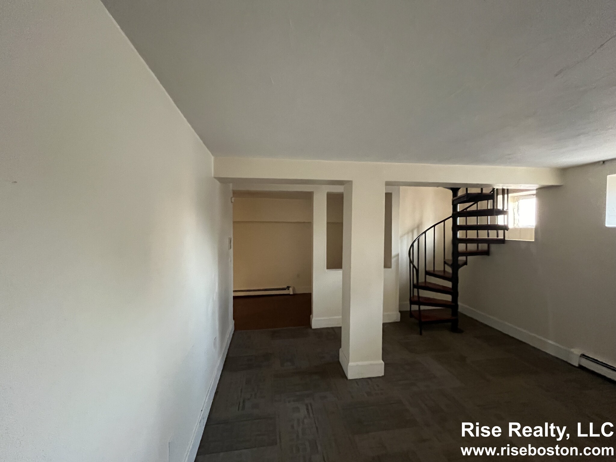 15 Ruggles St, Roxbury