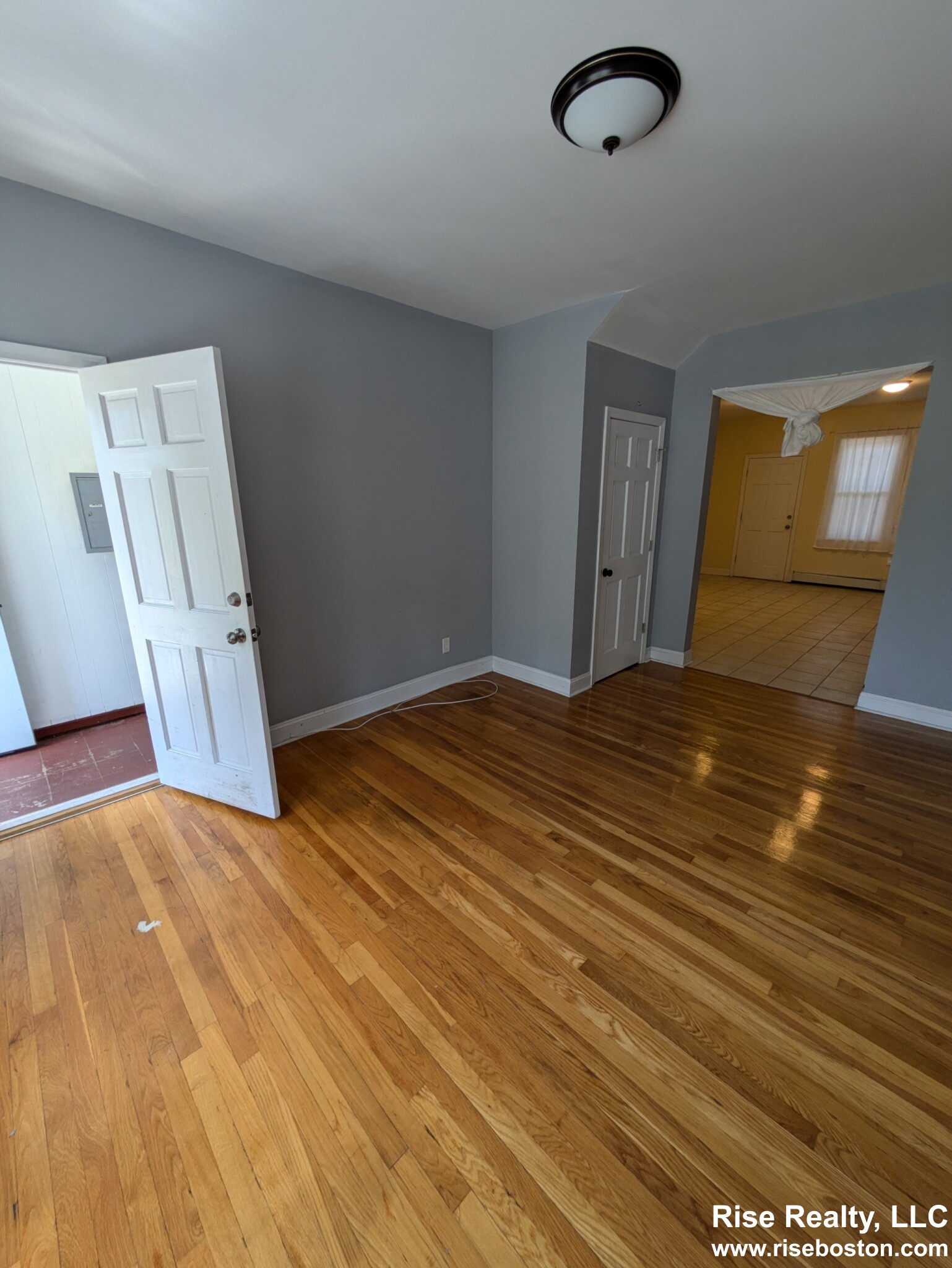 7 High Street Pl, Brookline